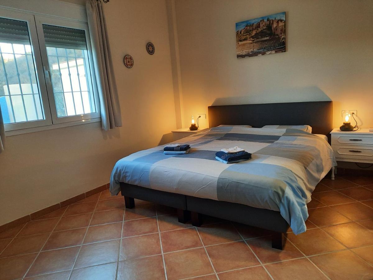 Casa Montana Velez-Malaga B&B מראה חיצוני תמונה